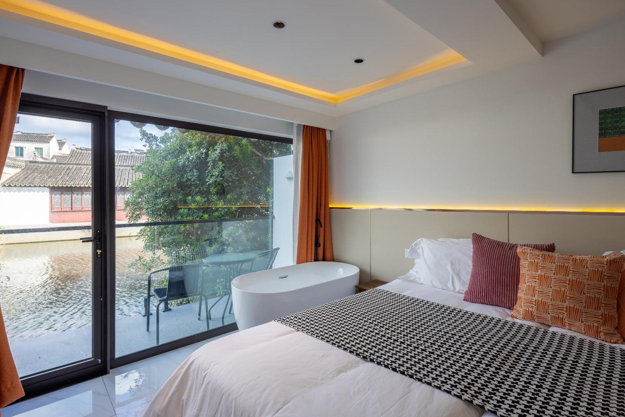 Tongli Slowlife River View Inn Сучжоу Экстерьер фото